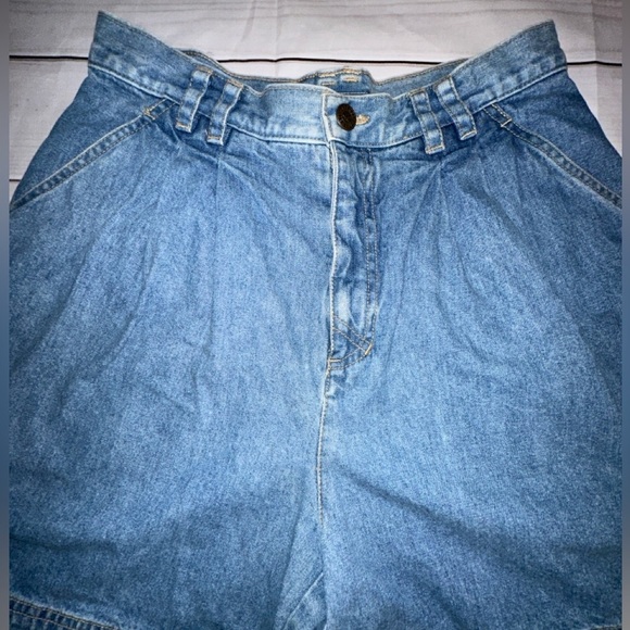 Vintage Liz Wear High Waisted Denim Shorts Size 10 Summer  Casual Wear Rare Find - Picture 2 of 8